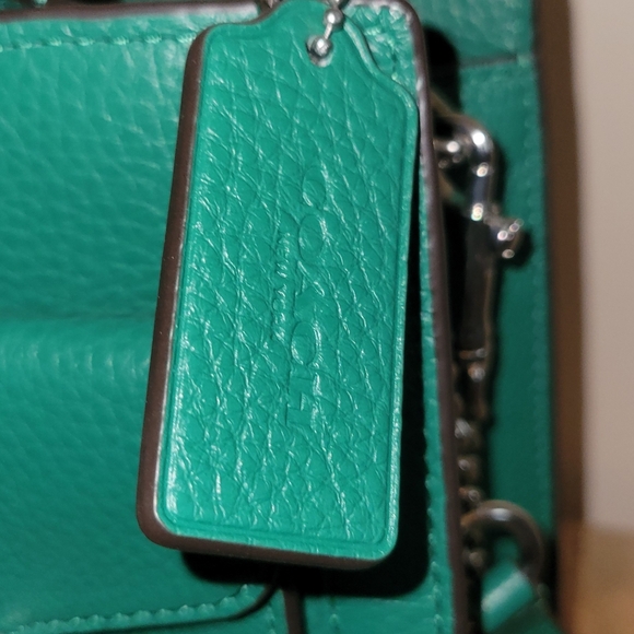 Coach Mini Pepper Crossbody - Picture 3 of 9